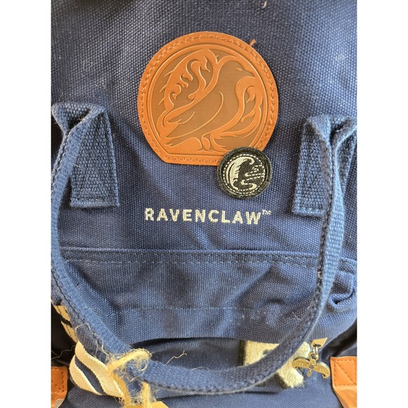 Harry Potter Wizarding World Exclusive Ravenclaw Patch Backpack Bag NWT (1 Flaw) - Picture 5 of 9